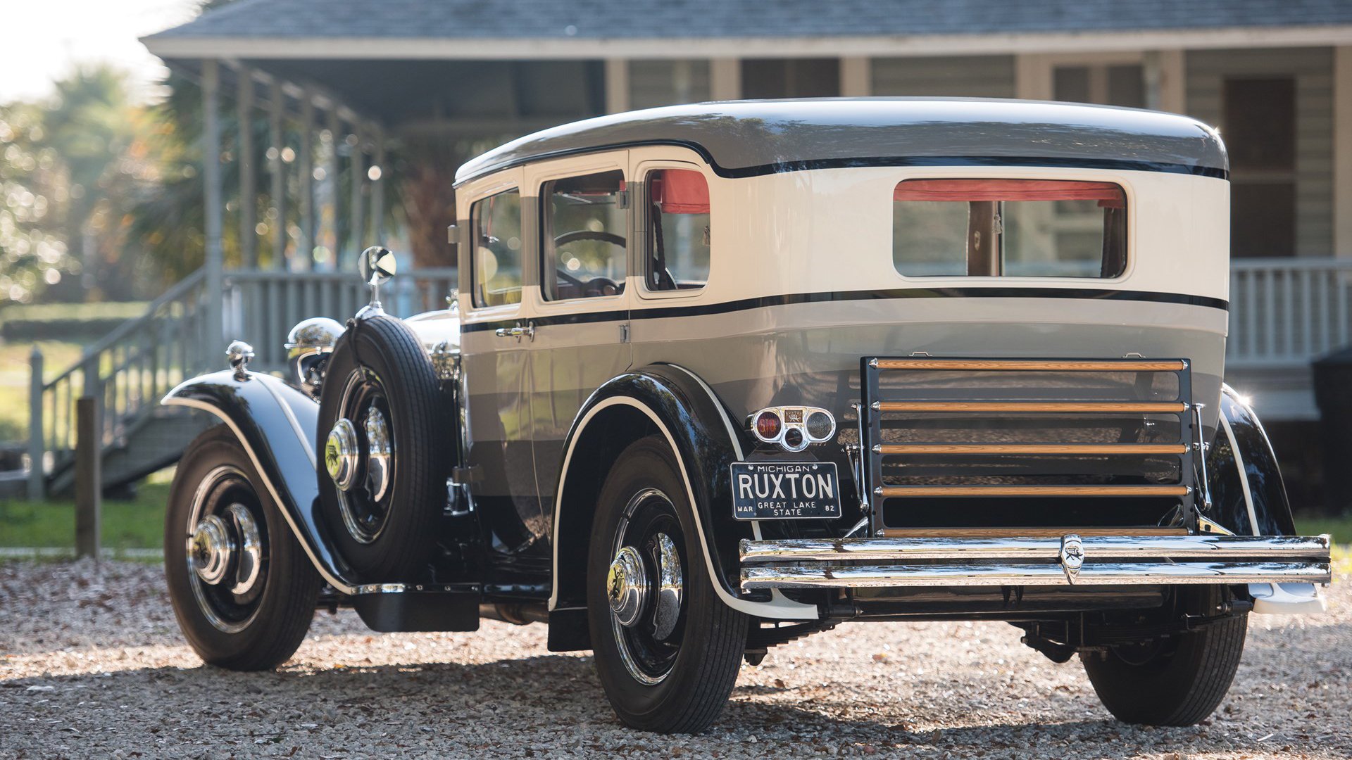 布克突破拉开优势太阳持续掌控场上节奏，布克有潜力吗