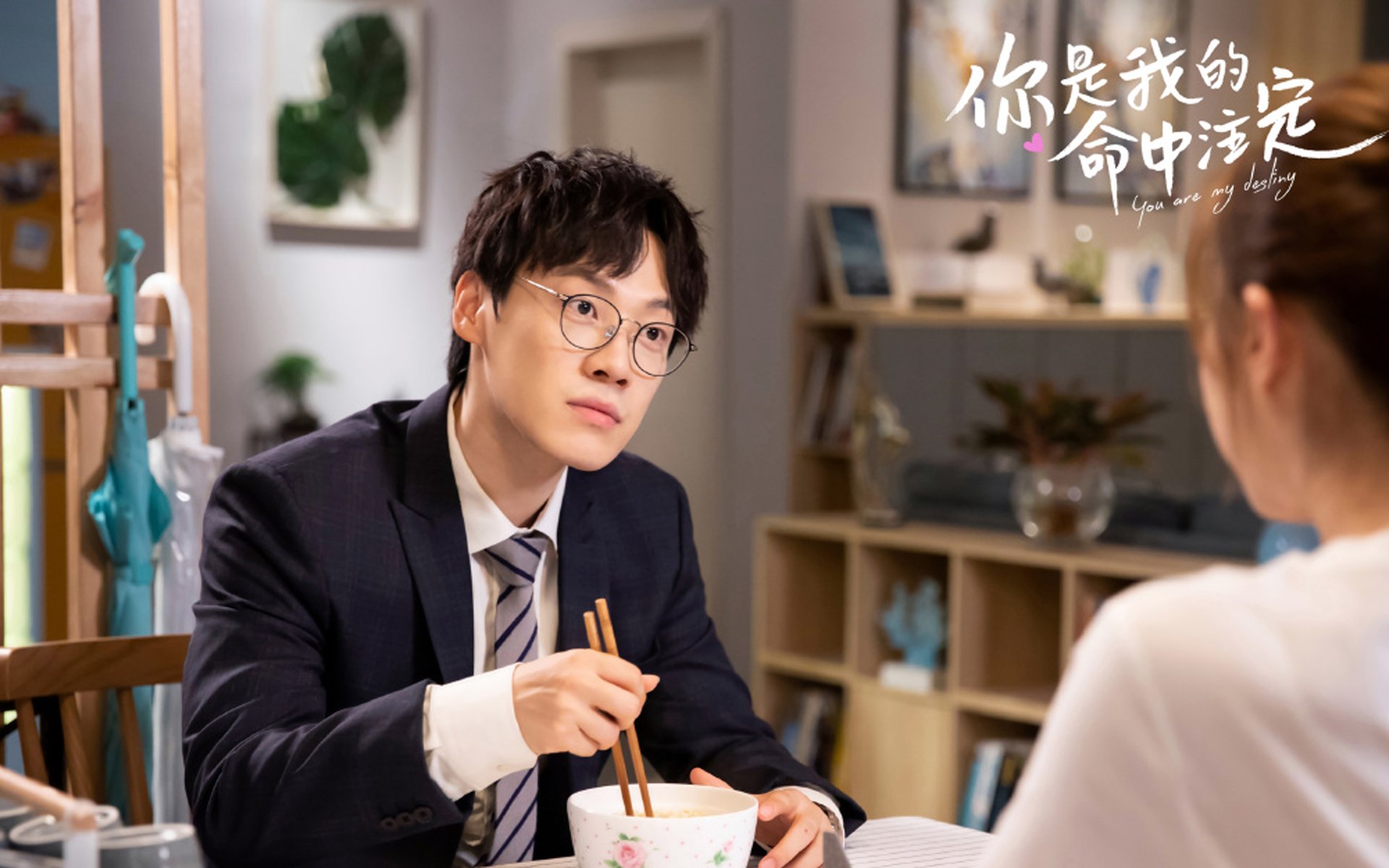 麦肯齐：无论是在快攻中打破对方防线，还是在接球后的瞬间做出精准决策，他都为全黑队贡献了重要价值